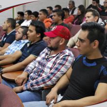 Alumnos de Agronegocios y Agrobiotecnología del Centro Universitario de la Ciénega sede La Barca 